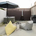 فيلة The Granny's House *