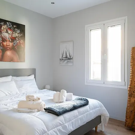 The Granny's House * Kiáton