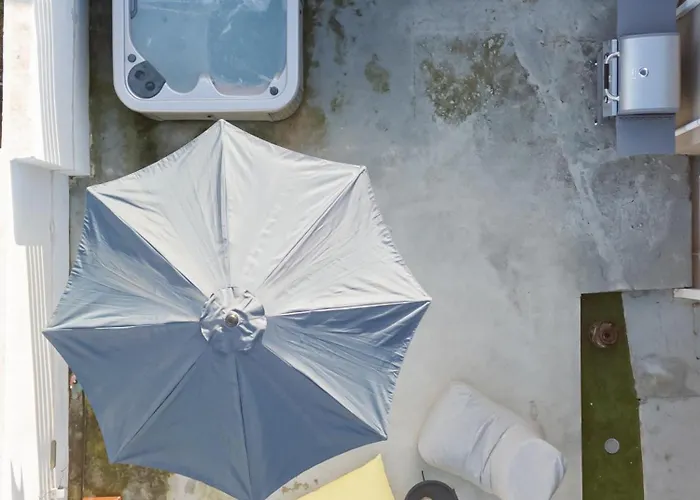 The Granny's House * Kiáton